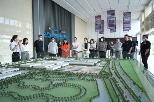 以智慧工廠為矛，北汽藍(lán)谷極狐品牌加速突圍